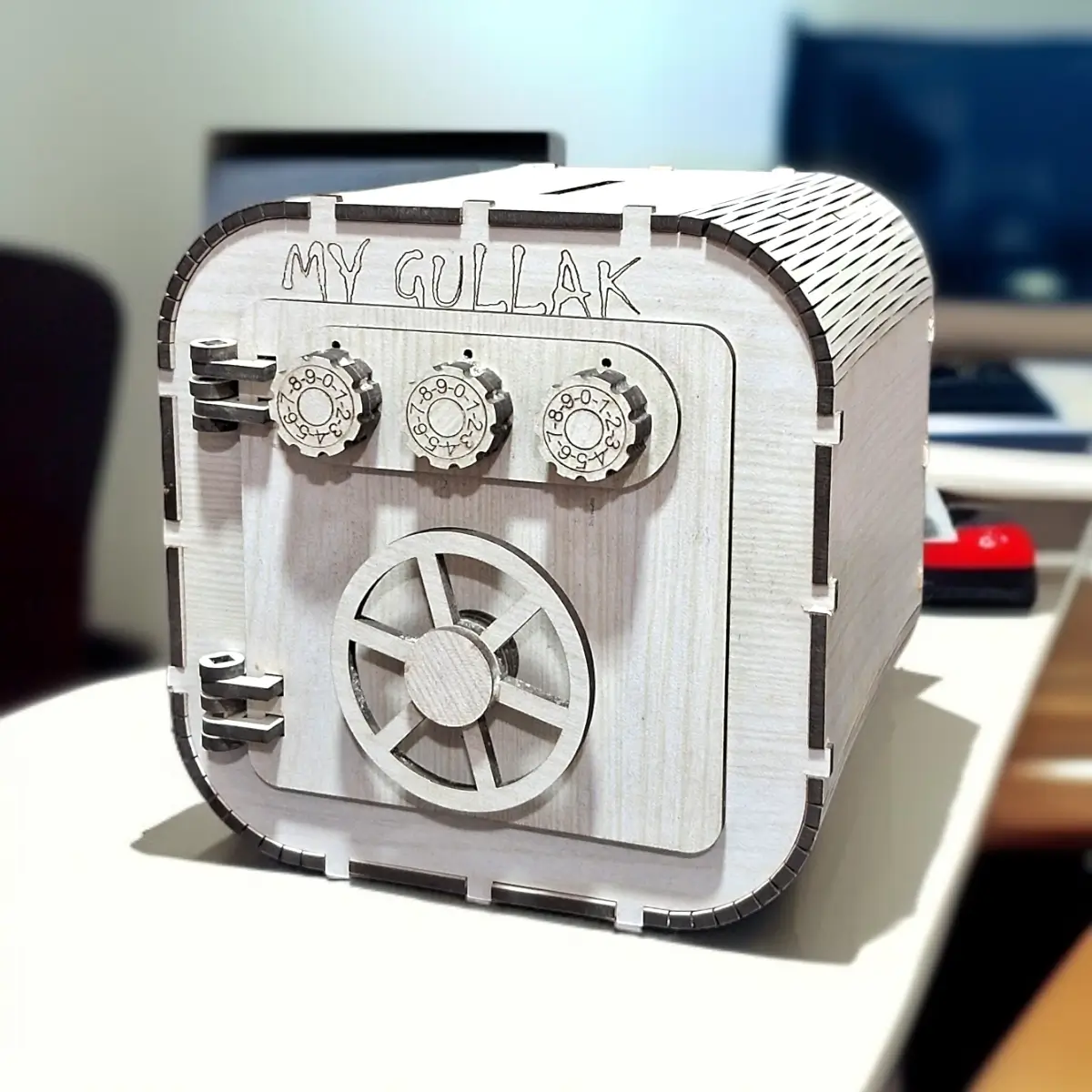 Wooden Mini Locker – Secure & Fun Savings Box